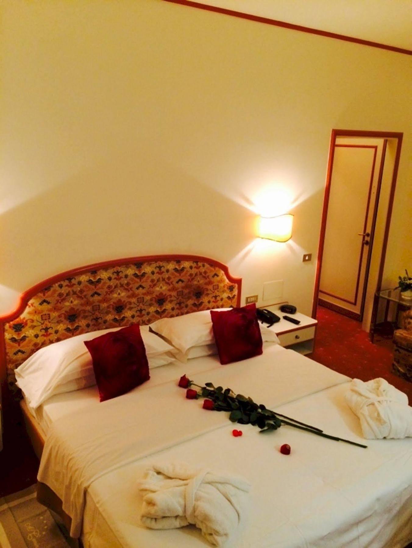 Hotel Al Camin Bassano del Grappa Exterior photo
